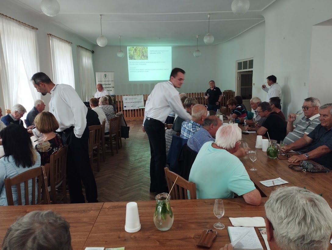 Foto 3 Místní aktivity Mir.Knínice 10.6 (13)PBVZ 23.jpg